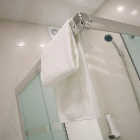 Brocat ゲストハウス 4*