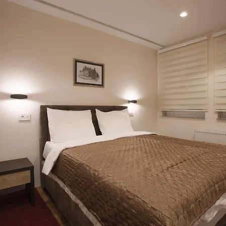 ゲストハウス Brocat ノヴィ・パザル