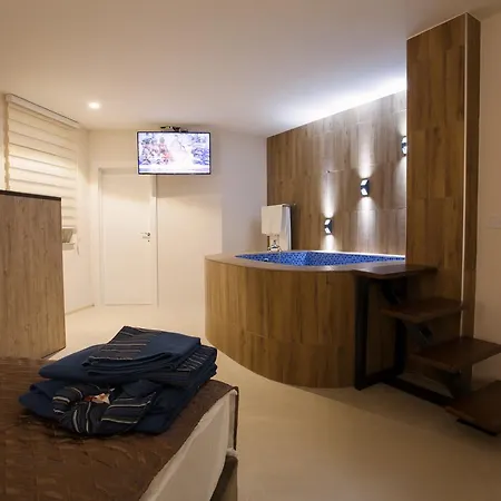 ゲストハウス Brocat 4*