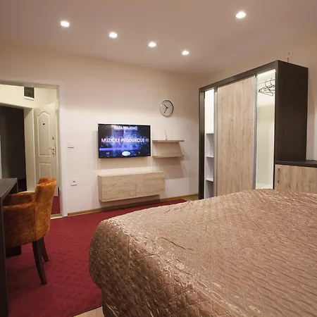 Brocat ゲストハウス 4*