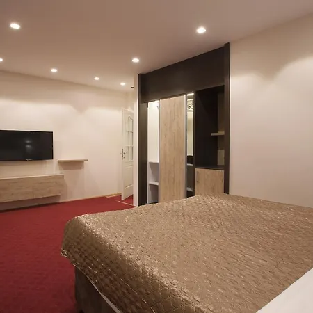 Brocat ゲストハウス ノヴィ・パザル