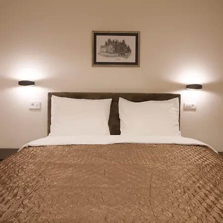 ゲストハウス Brocat 4*